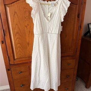 NWT-Blue Rain White Eyelet Midi Dress with Ruffle Sleeves